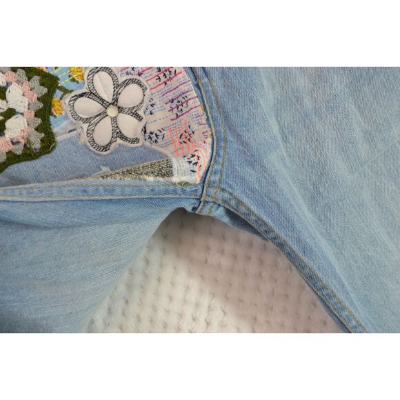 Urban Outfitters BDG Women's 25 High Waisted Patchwork Flare Light Wash Jeans - Picture 7 of 16